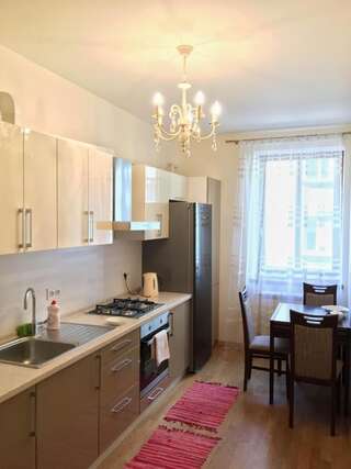 Апартаменты Apartment at the heart of Lviv Львов Улучшенные апартаменты-11